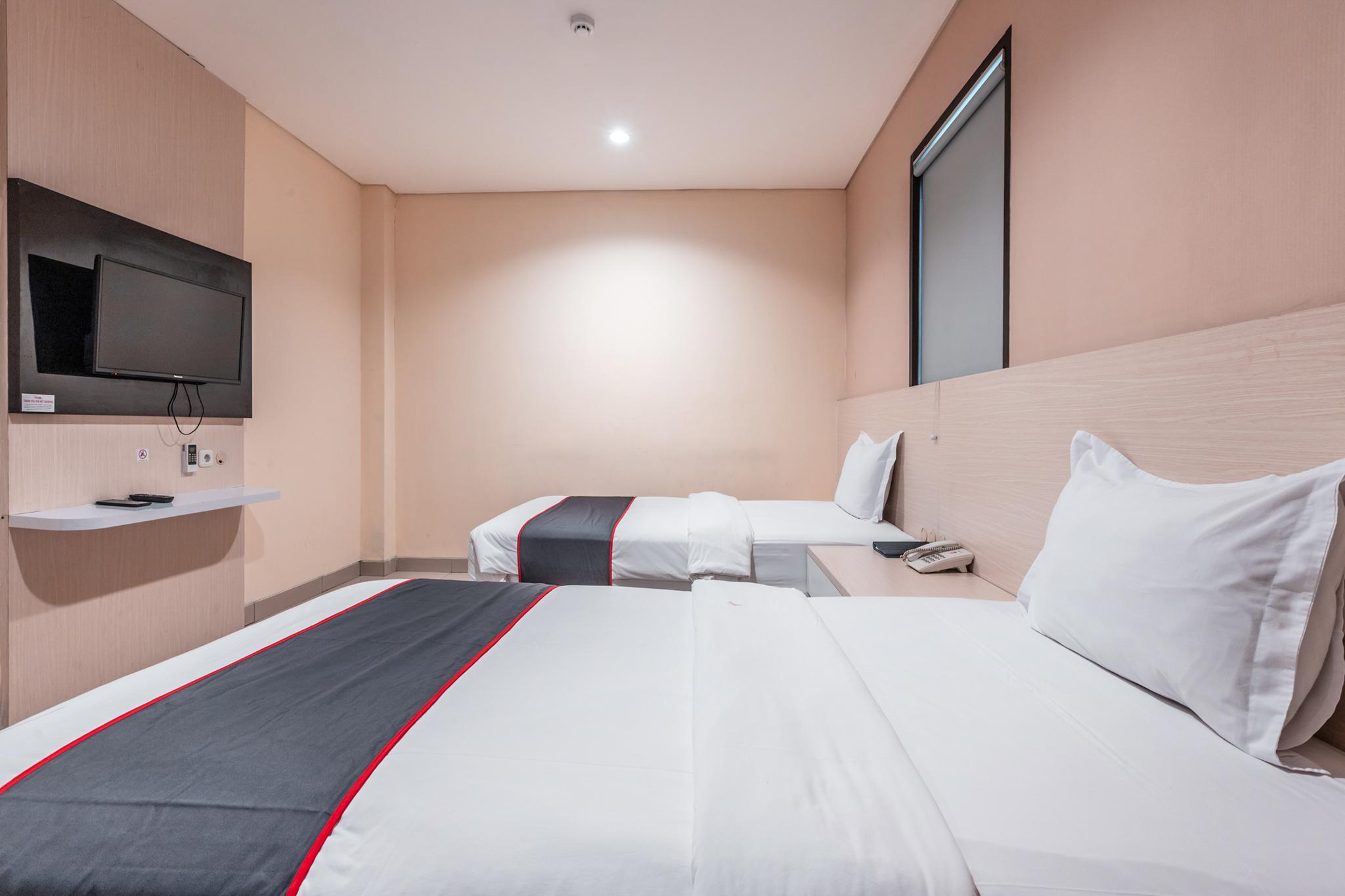 Collection O Hotel Igloo Bekasi Luaran gambar
