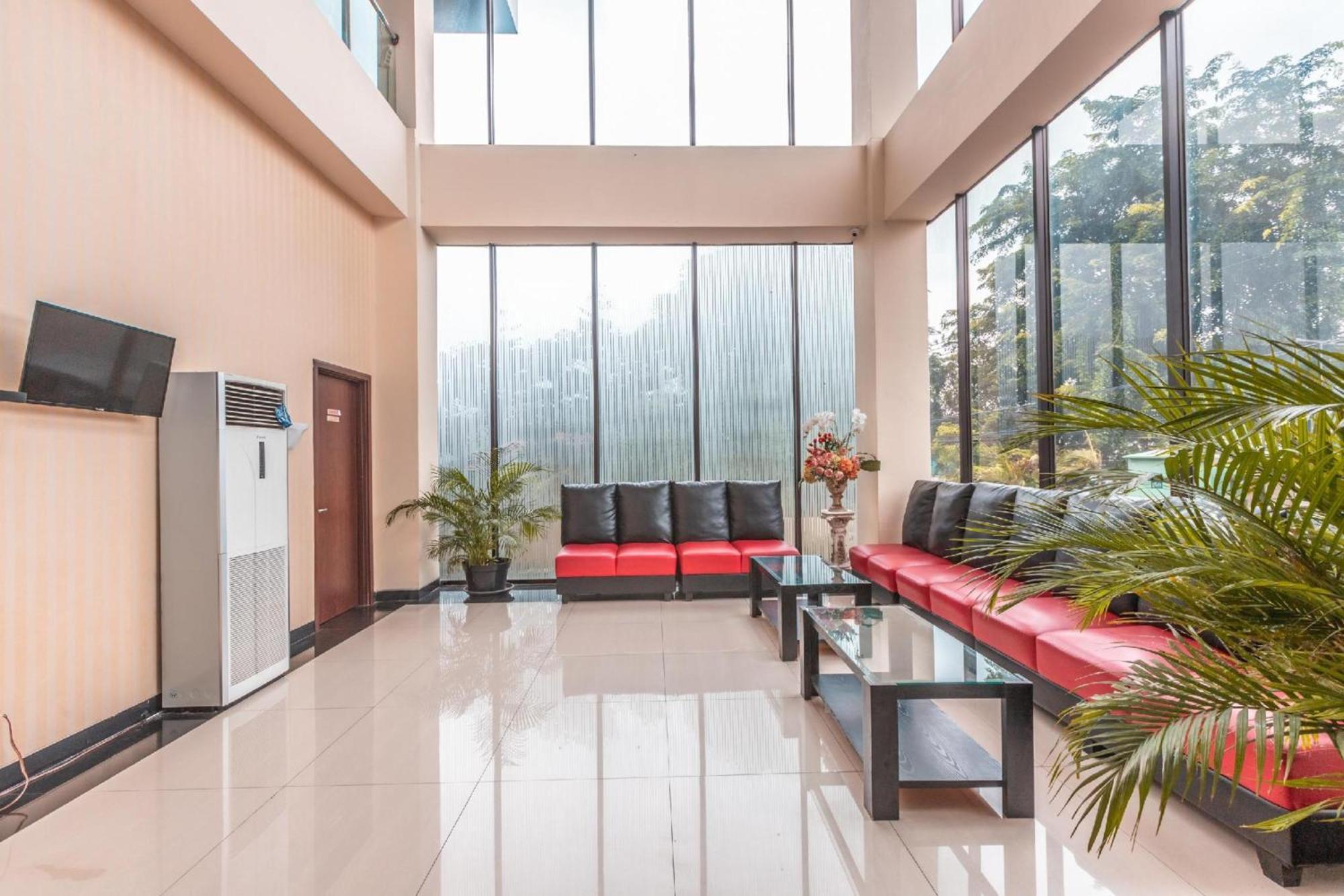 Collection O Hotel Igloo Bekasi Luaran gambar